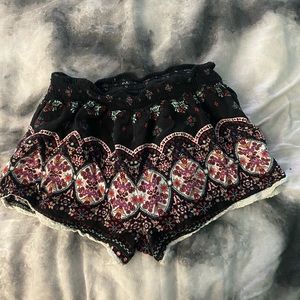 Rue 21 Shorts with Design Print